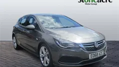 Grey Used 2018 Vauxhall Astra SRi Hatchback | £6,500 (Fair price)