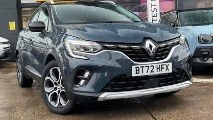 Używany Renault Captur Techno 91 KM (66 kW) 2024 SUV