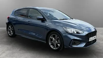 Used Ford Focus ST-Line 125 HP (91 kW) 2021 Hatchback