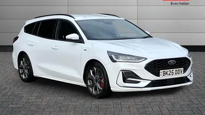 Used 2025 Ford Focus ST-Line Estate | £19,995 (Fair price)