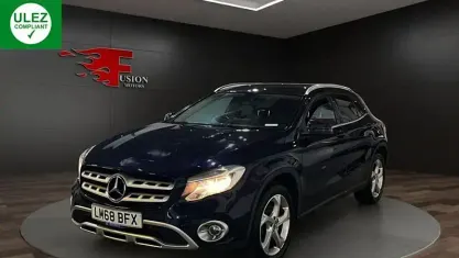 Käytetty Mercedes GLA220 Executive 177 HP (130 kW) 2018 Sininen Katumaasturi