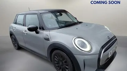 Used Mini Cooper Classic 136 HP (100 kW) 2022 Hatchback