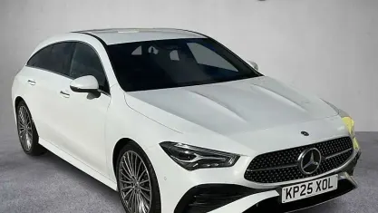 Used Mercedes CLA200 AMG line 163 HP (119 kW) 2025 White Estate