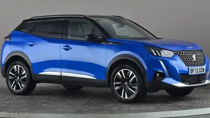 Used Peugeot 2008 Premium 131 HP (96 kW) 2022 Blue SUV