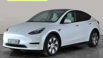 Używany Tesla Model Y RWD 219 kW (299 KM) 2024 SUV