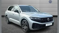 Silver Used 2025 VW Touareg Black Edition SUV | £54,490 (Fair price)