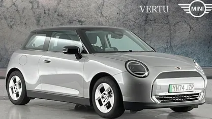 Used 2026 Mini Cooper Classic Hatchback | £21,673 (Super price)