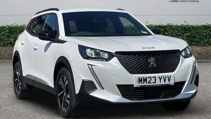 Used Peugeot 2008 Allure+ 131 HP (96 kW) 2023 White SUV