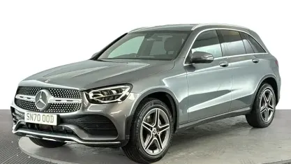 Gebraucht Mercedes GLC300 AMG line 258 PS (189 kW) 2022 Kombi