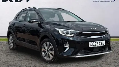 Gebraucht Kia Stonic 101 PS (74 kW) 2024 SUV