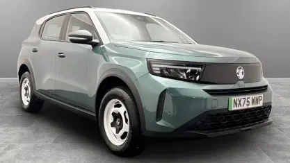 New Vauxhall Frontera Design Edition 83 kW (113 HP) 2025 Green SUV