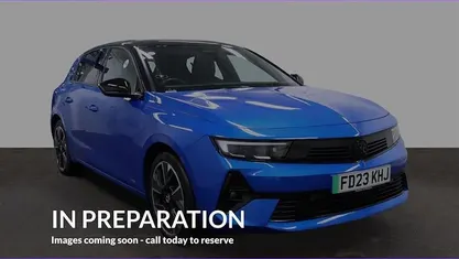 Used 2025 Vauxhall Astra Ultimate Hatchback | £16,980 (Good price)