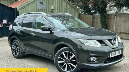 Used Nissan X-Trail Tekna 131 HP (96 kW) 2015 Green SUV