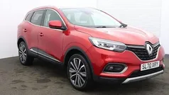 Red Used 2020 Renault Kadjar Version S SUV | £12,399 (Fair price)