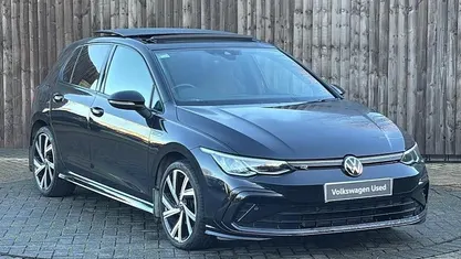 Used 2024 VW Golf VIII R-line Hatchback | £23,799 (Fair price)