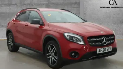 Used Mercedes GLA180 Urban 122 HP (89 kW) 2020 Red SUV