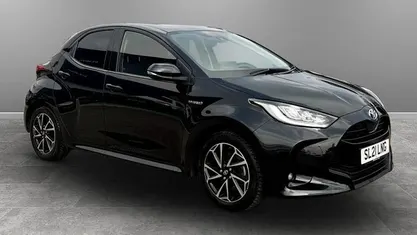 Used Toyota Yaris Hybrid Design 116 HP (85 kW) 2026 Hatchback