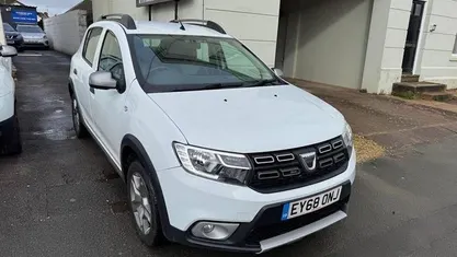 Used Dacia Sandero Essentiel 90 HP (66 kW) 2020 Hatchback