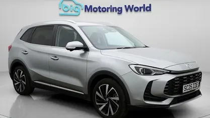 Used MG ZS Trophy 196 HP (144 kW) 2025 Hatchback