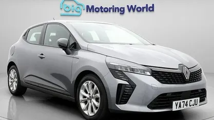 Used Renault Clio V Evolution 90 HP (66 kW) 2025 Hatchback