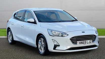 Used 2020 Ford Focus Zetec Hatchback | £9,299 (Good price)