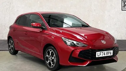 Used MG MG3 Trophy 194 HP (142 kW) 2025 Red Hatchback