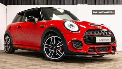 Used Mini John Cooper Works Hatch 231 HP (169 kW) 2017 Red Hatchback