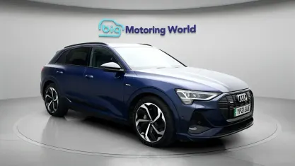Used Audi e-tron Black Edition 230 kW (313 HP) 2021 Blue SUV