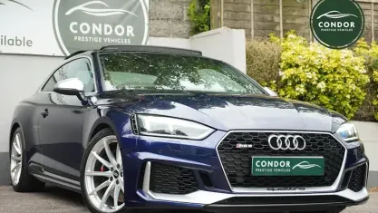 Usado Audi RS5 Comfort 450 HP (330 kW) 2018 Coupé