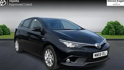 Used Toyota Auris Hybrid 136 HP (100 kW) 2019 Hatchback