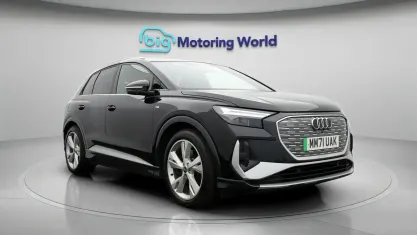 Used Audi Q4 e-tron S-Line 150 kW (204 HP) 2022 Black SUV