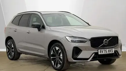 Used Volvo XC60 Ultra 455 HP (334 kW) 2025 Silver SUV