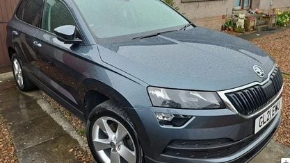 Usado Skoda Karoq SE 150 HP (110 kW) 2021 Cinzento SUV