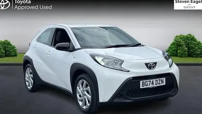 Used Toyota Aygo X PURE 72 HP (52 kW) 2025 SUV