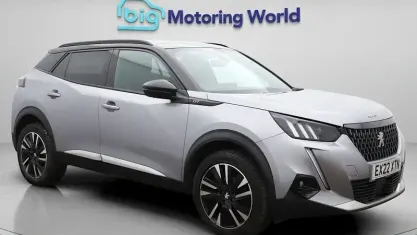 Gebraucht Peugeot 2008 Premium 131 PS (96 kW) 2022 Grau SUV