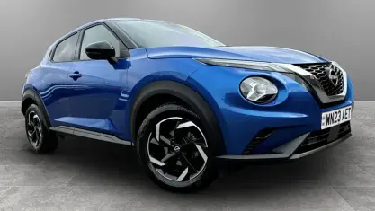 Used Nissan Juke N-Connecta 114 HP (83 kW) 2023 Blue SUV