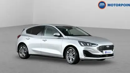 Used Ford Focus Style 125 HP (91 kW) 2022 Silver Hatchback