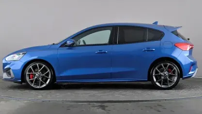 Used Ford Focus ST 190 HP (139 kW) 2020 Blue Hatchback