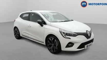 Used Renault Clio Techno 145 HP (106 kW) 2023 White Hatchback