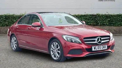 Used Mercedes C250 Premium Plus 204 HP (150 kW) 2016 Red Sedan