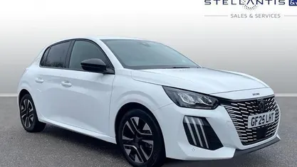 Used Peugeot 208 Allure 101 HP (74 kW) 2025 Hatchback