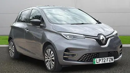 Used Renault Zoe Techno 100 kW (136 HP) 2024 Hatchback