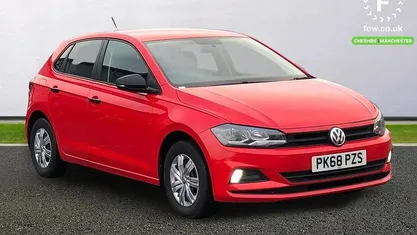 Used VW Polo S 65 HP (47 kW) 2018 Red Hatchback