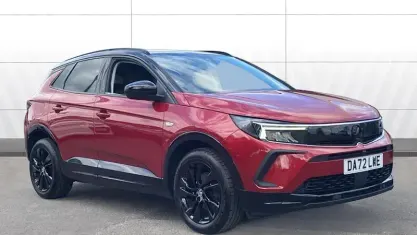 Used Vauxhall Grandland X GS Line 131 HP (96 kW) 2022 Red SUV