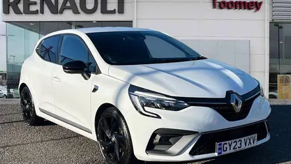 Used 2022 Renault Clio V RS Line Hatchback | £15,695 (Fair price)