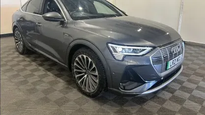 Begagnad Audi e-tron Sportback S-Line 300 kW (408 HK) 2022 SUV