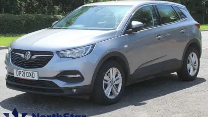 Used Vauxhall Grandland X S 131 HP (96 kW) 2021 Grey SUV