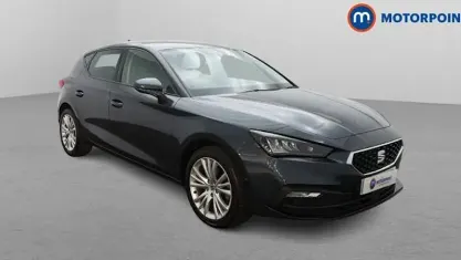 Usado Seat Leon SE Dynamic 110 HP (80 kW) 2022 Cinzento Citadino