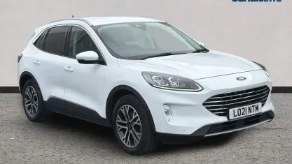 Used Ford Kuga Titanium 120 HP (88 kW) 2021 White SUV