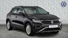 Black Used 2023 VW T-Roc Life SUV | £19,108 (Fair price)
